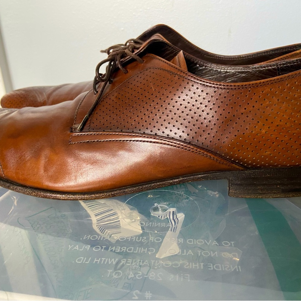 Prada men’s wing tip derby dress shoe
